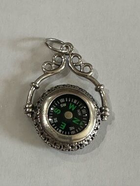Sterling Silver Victorian Working Compass Pendant